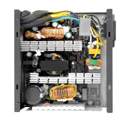 Thermaltake TR2 S 700W, 140 mm fläkt, 80PLUS White#4